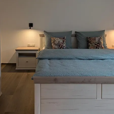 Gartenapart * פונדס